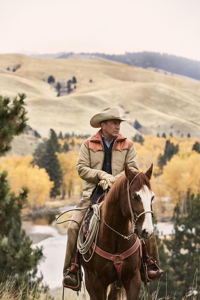 kevin costner in yellowstone wearing beige and orange cotton jacket