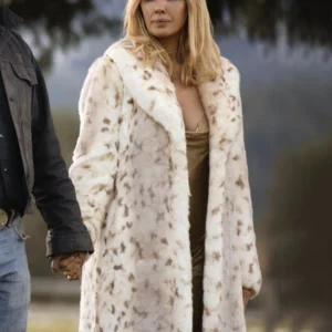 yellowstone beth dutton snow lynx coat front view