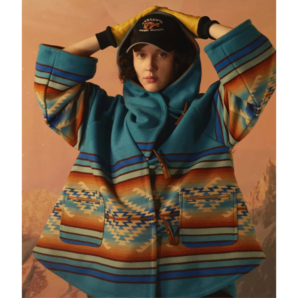 Beth Dutton Yellowstone Season 03 Blue Coat - Image 4