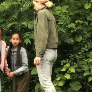 reacher s01 roscoe conklin green jacket