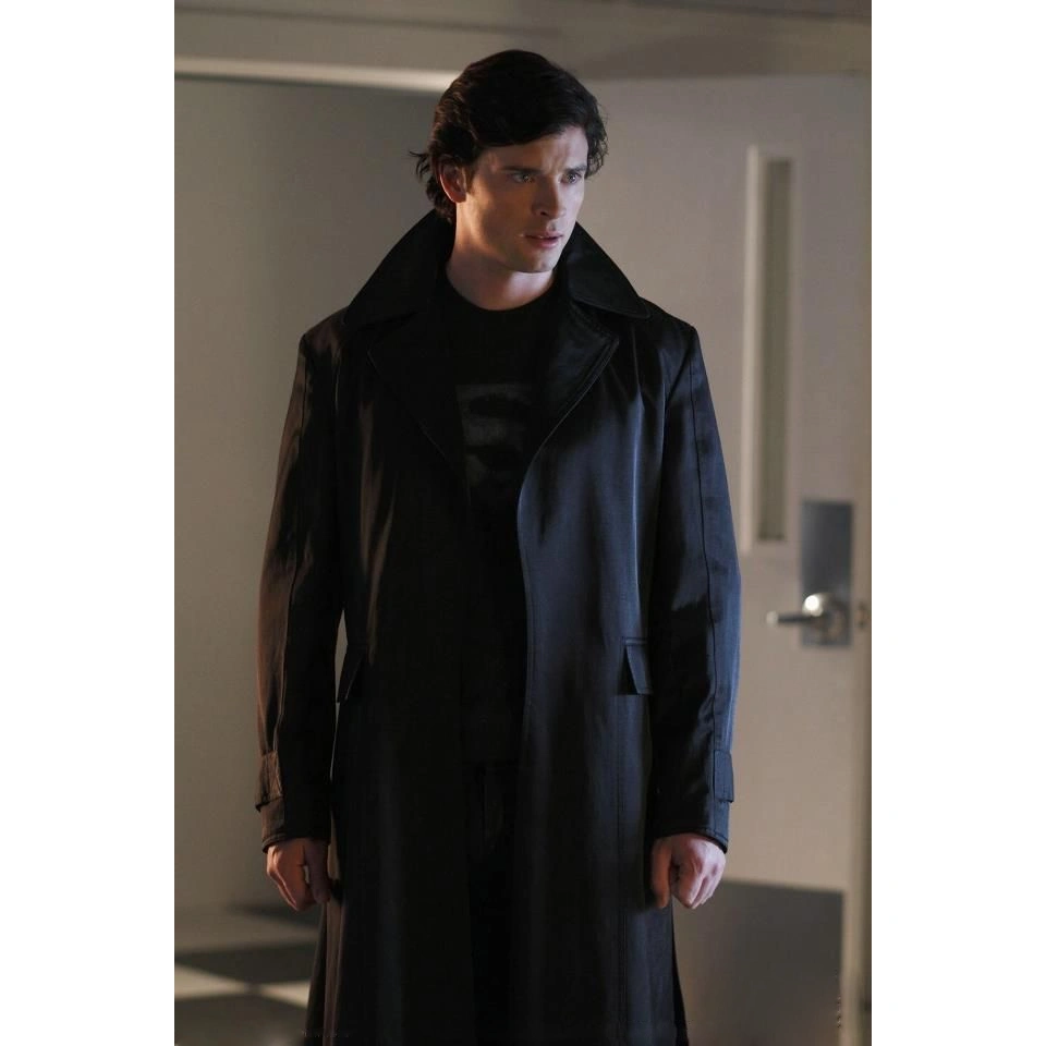 Tom Welling Smallville Season 9 Coat - Image 3