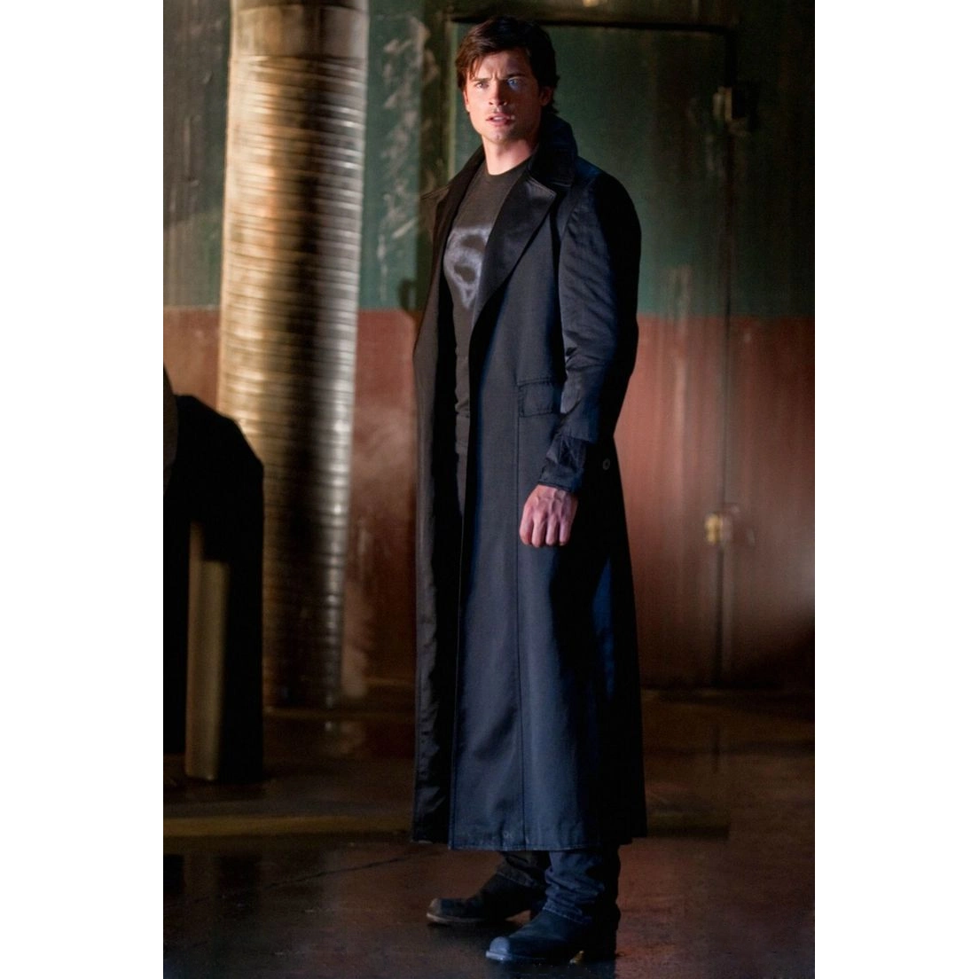 Tom Welling Smallville Season 9 Coat - Image 2