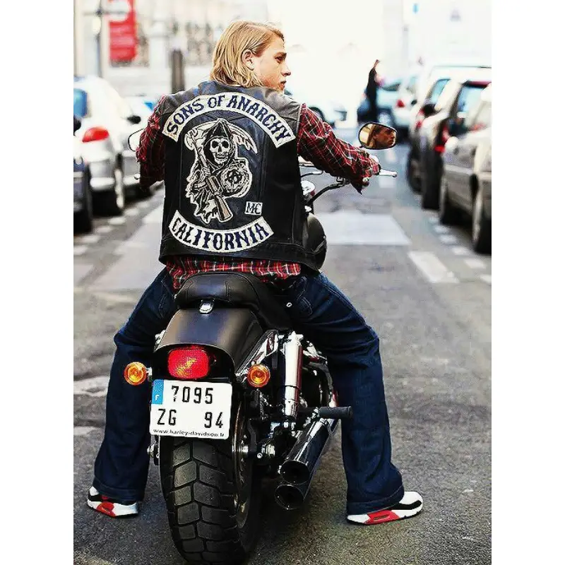 Charlie Hunnam Sons of Anarchy Leather Vest - Image 12